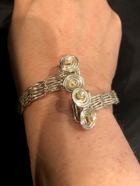 Bracelet - Wire Rap w/Fresh Water Pearls