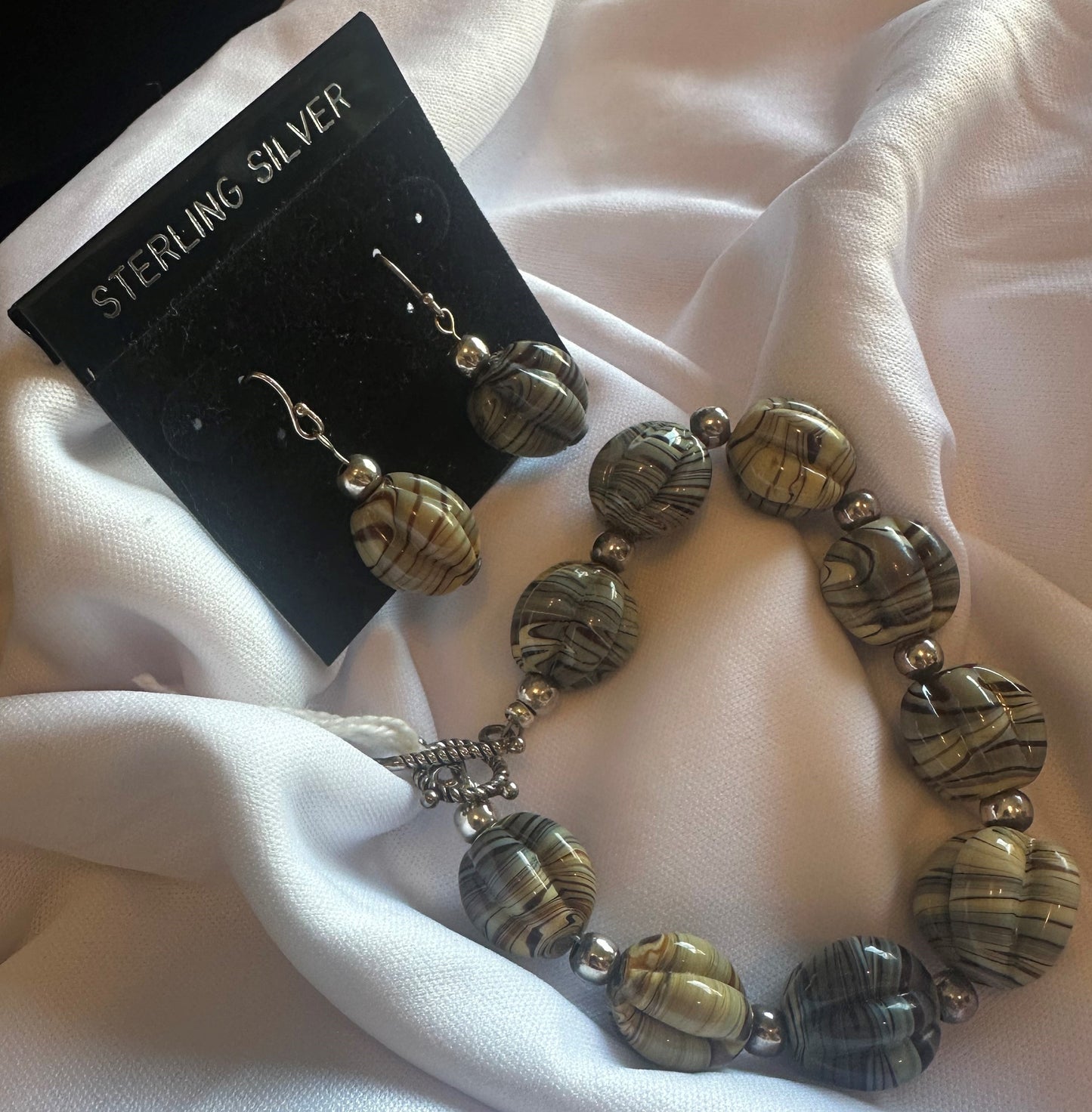 Bracelet & Earring - Green Blossom